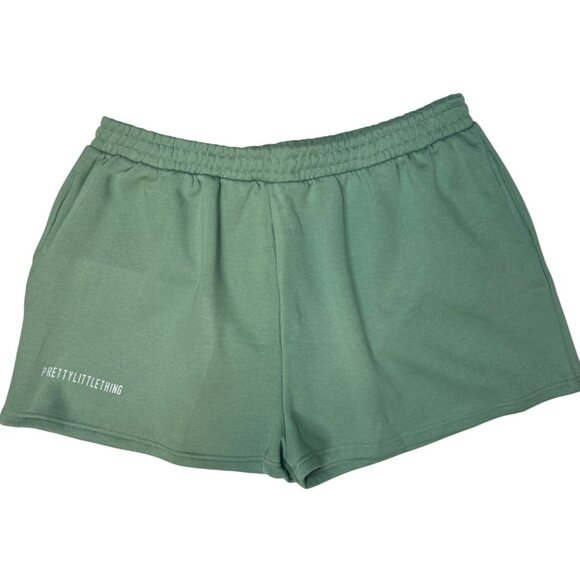2/$30 NWT PrettyLittleThing Plus Size 22 Sage Green Pocket Sweat Shorts - Picture 1 of 15